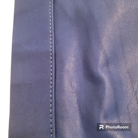 Rabeanco Leather Handbag Brand New With Tags, Tissue, and Plastic Wrap - Picture 8 of 15